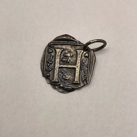 Waxing
poetic H 925 sterling pendant - Picture 1 of 7